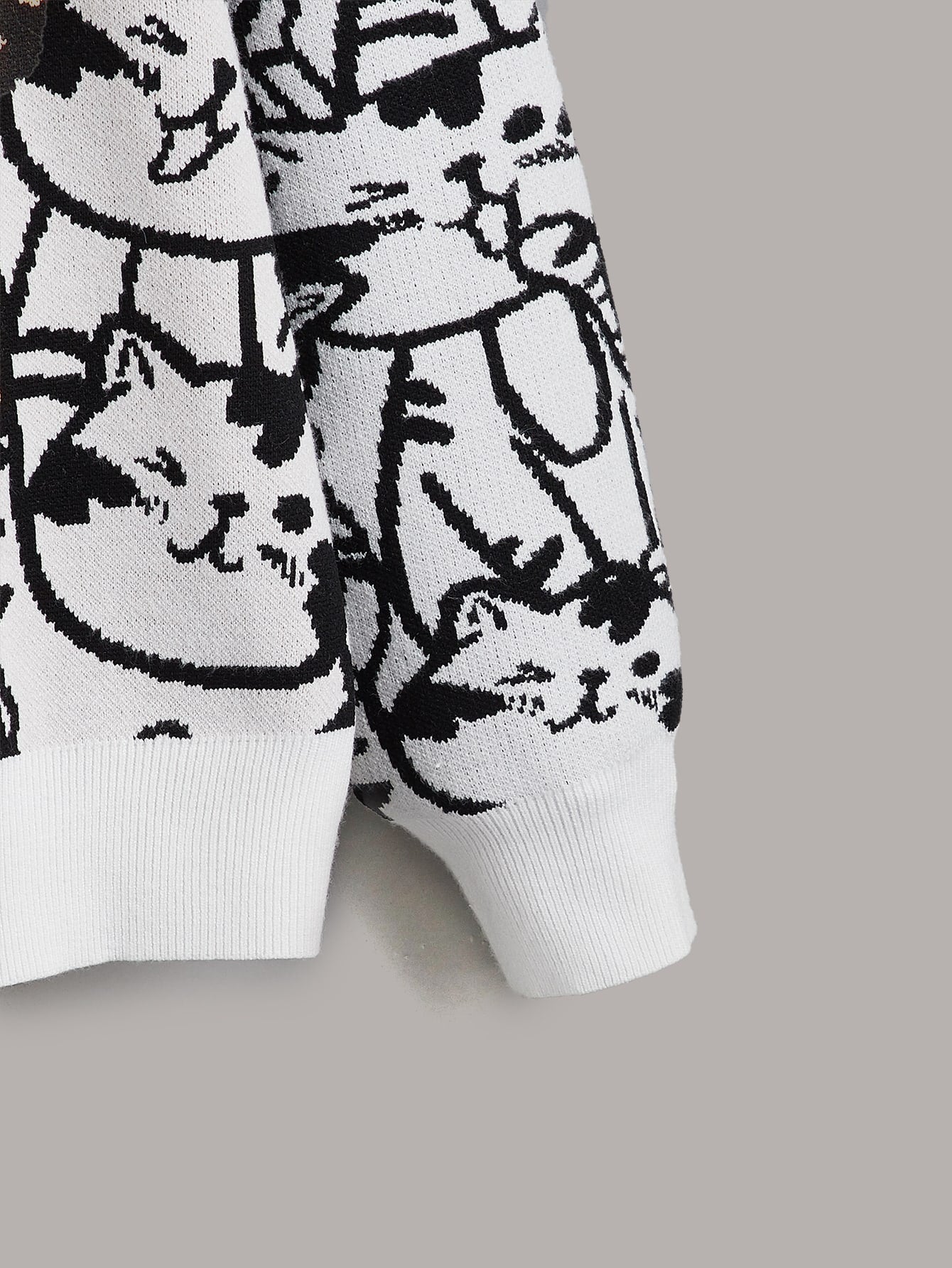 Plus Cartoon Pattern Drop Shoulder Sweater