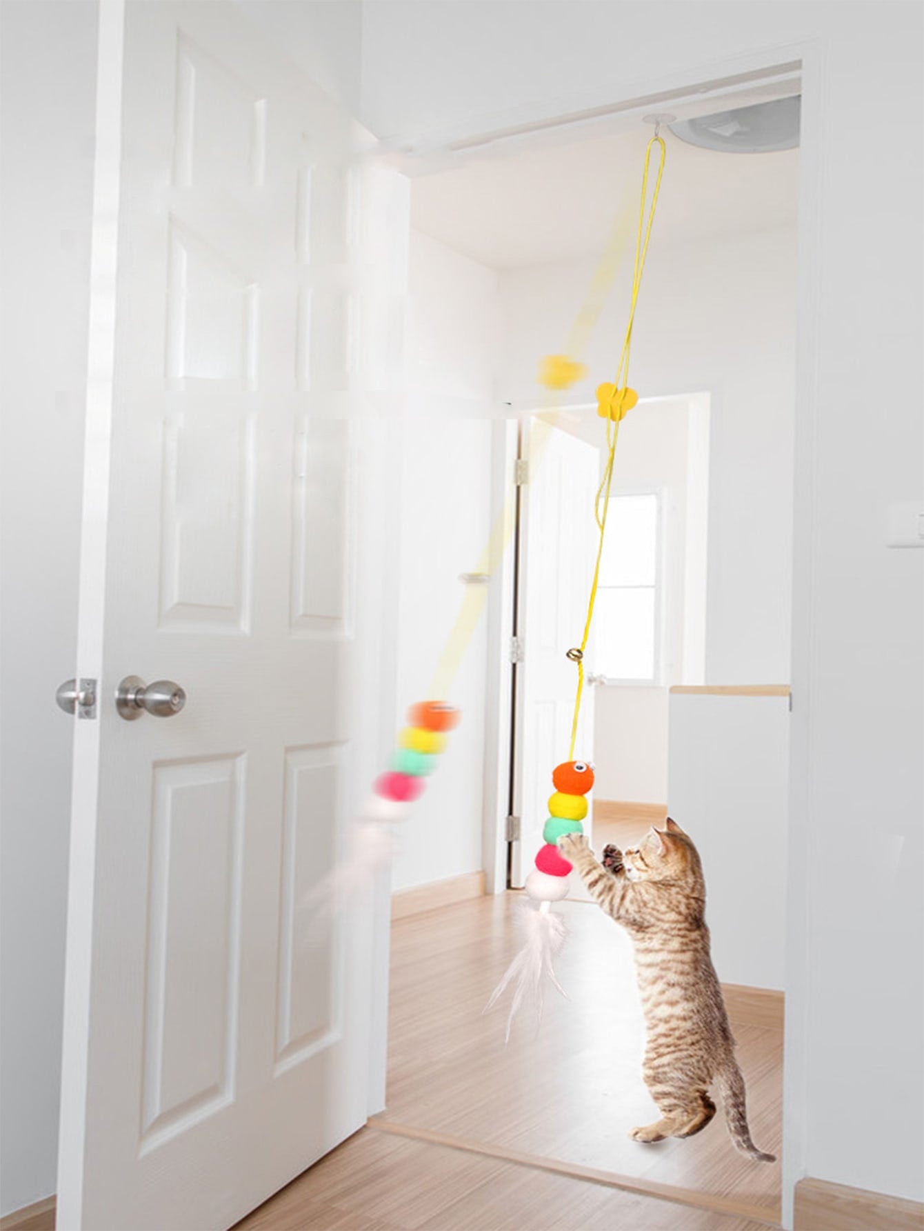 1pc Random Hanging Door Cartoon Graphic Cat Teaser Toy