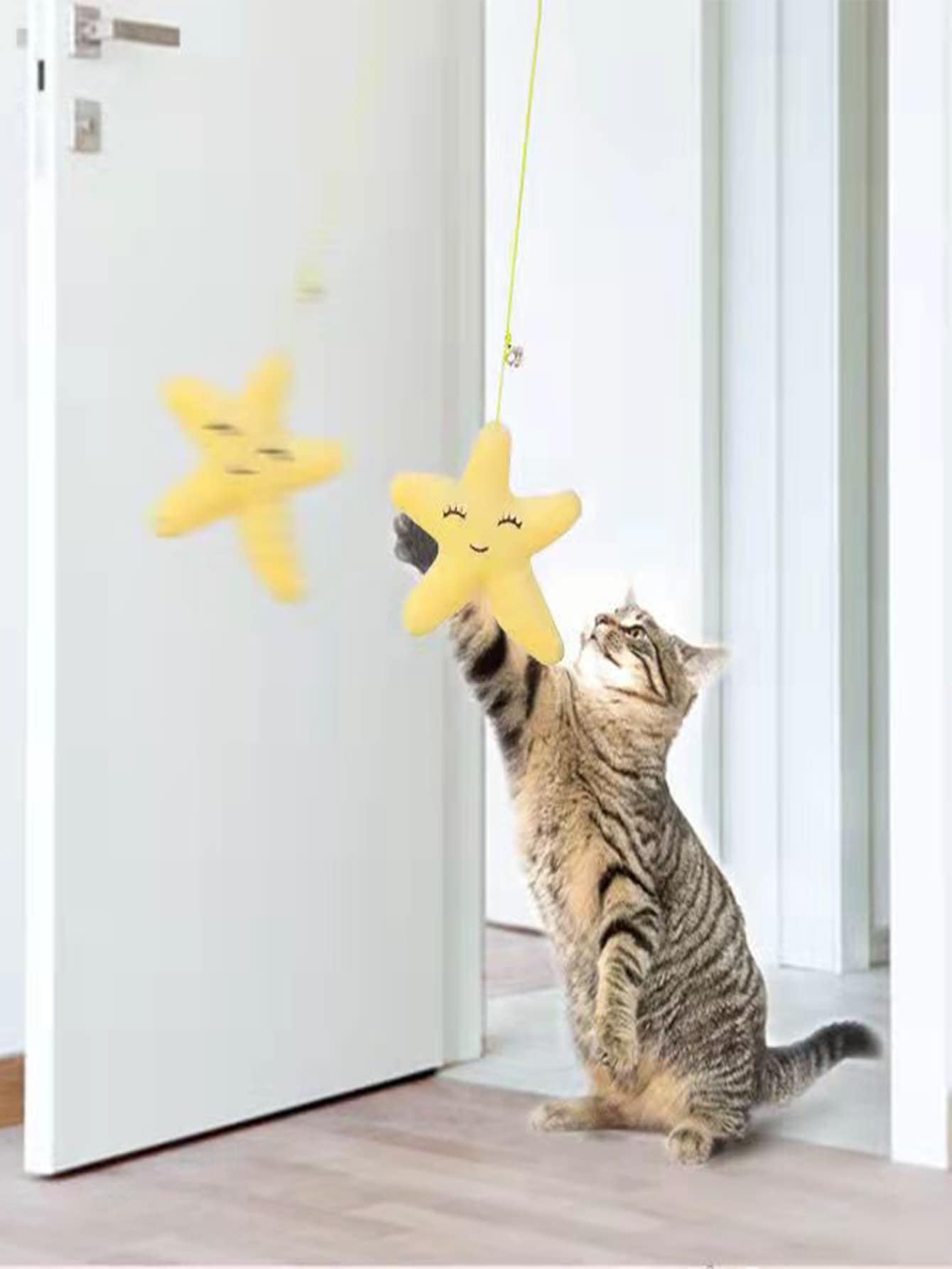 1pc Random Hanging Door Cartoon Graphic Cat Teaser Toy