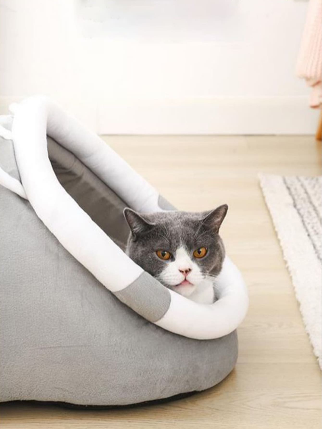 Cat Ear Design Pet Bed