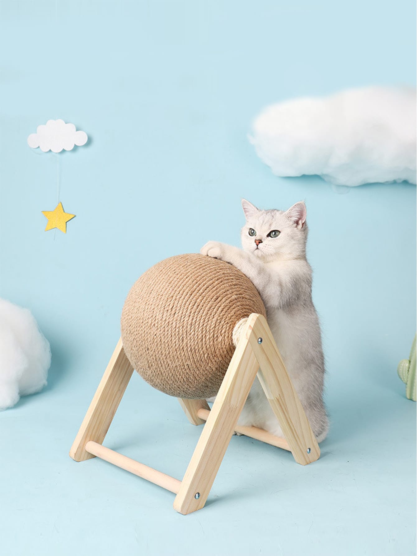 Ball Design Cat Scratcher